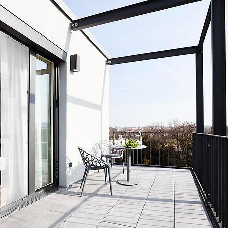 Livisit Bergapartments Stuttgart Eksteriør billede