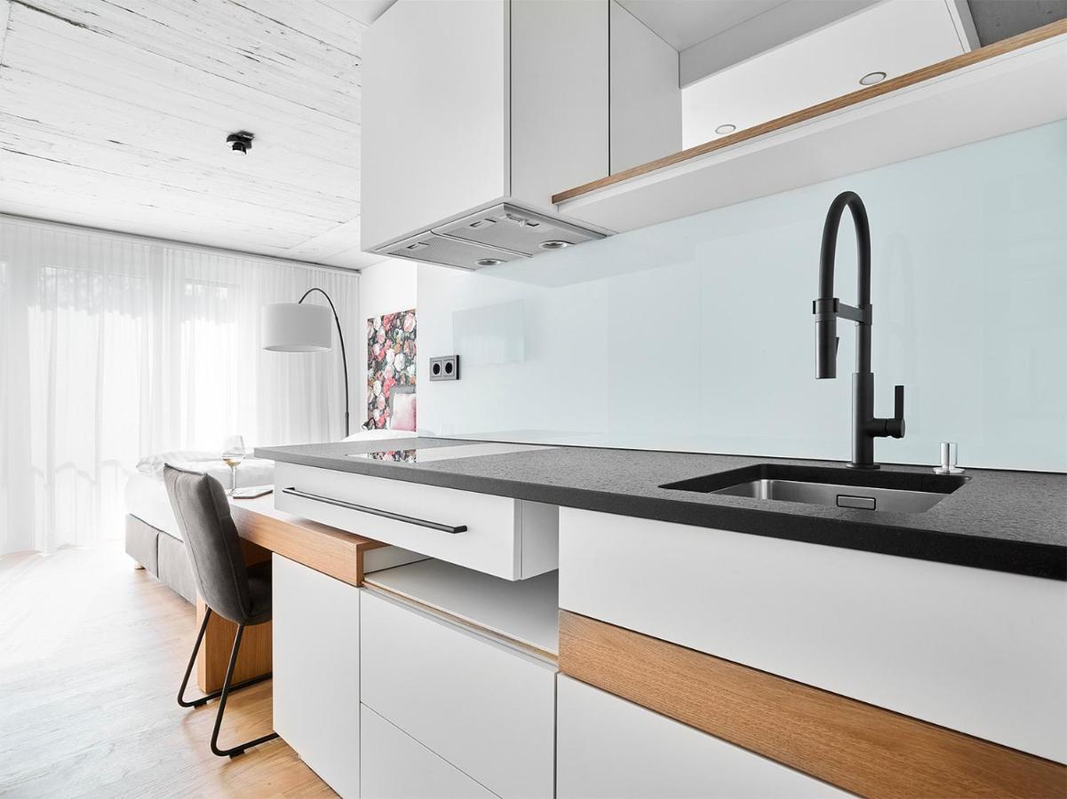 Livisit Bergapartments Stuttgart Eksteriør billede