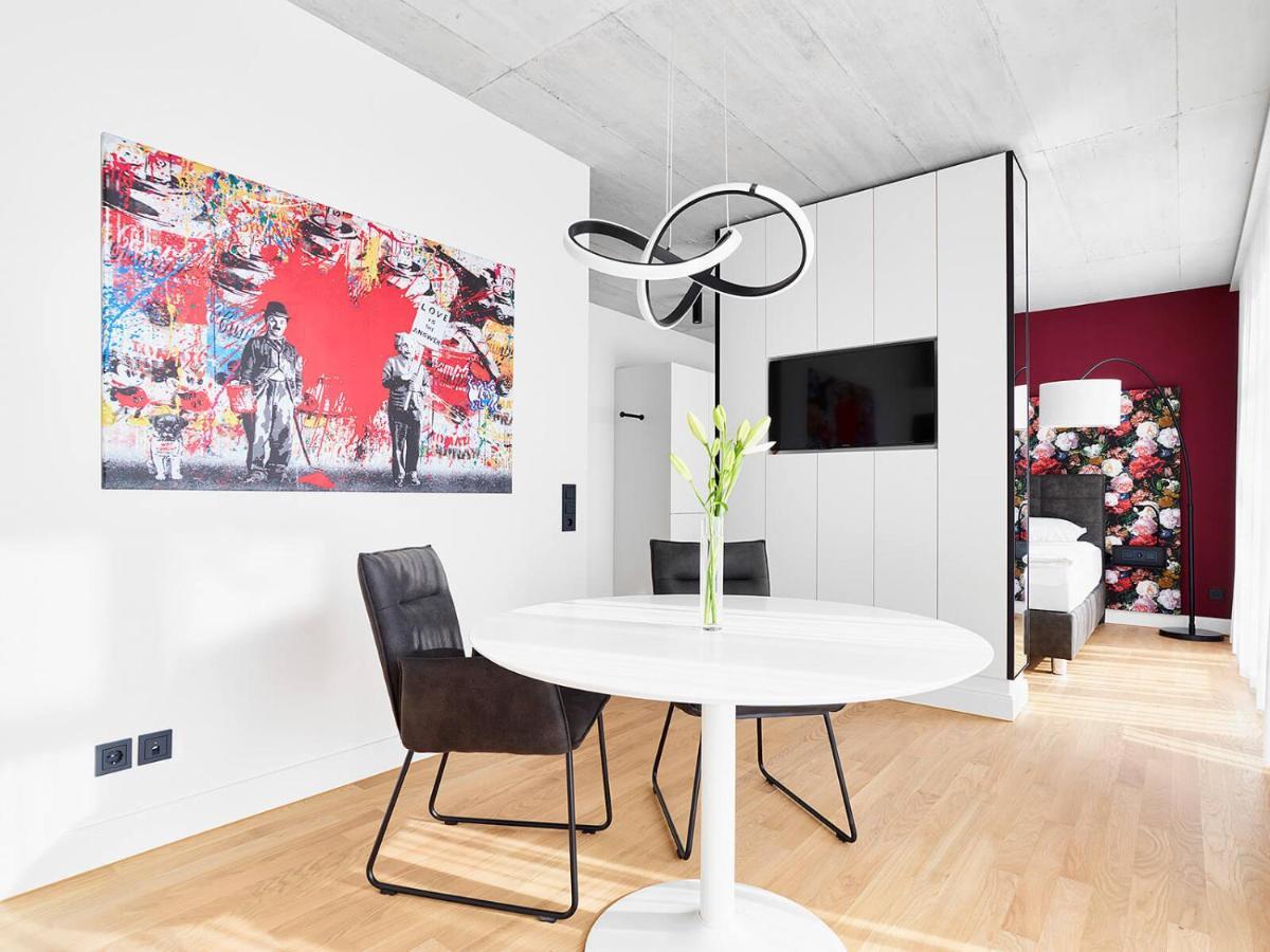 Livisit Bergapartments Stuttgart Eksteriør billede
